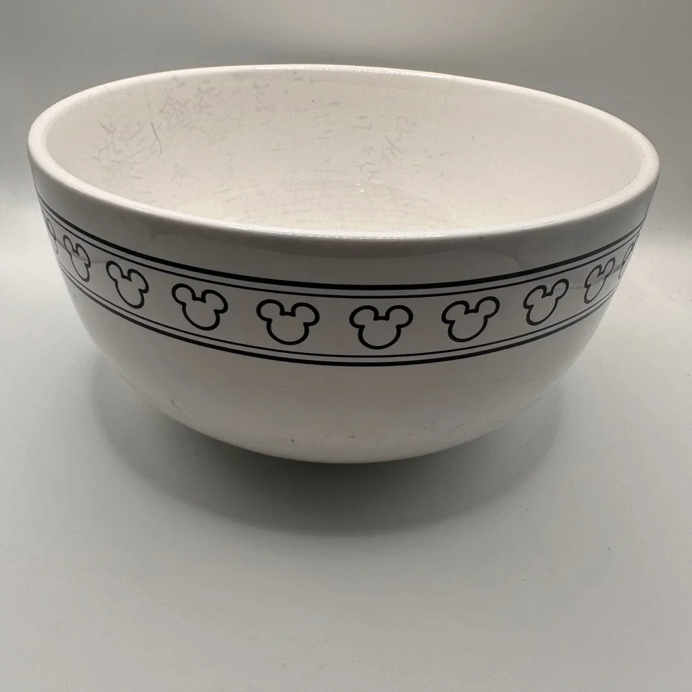 RARE! Disney Store Mickey Mouse Ceramic Mixing Bowl White Black Silhouette Large